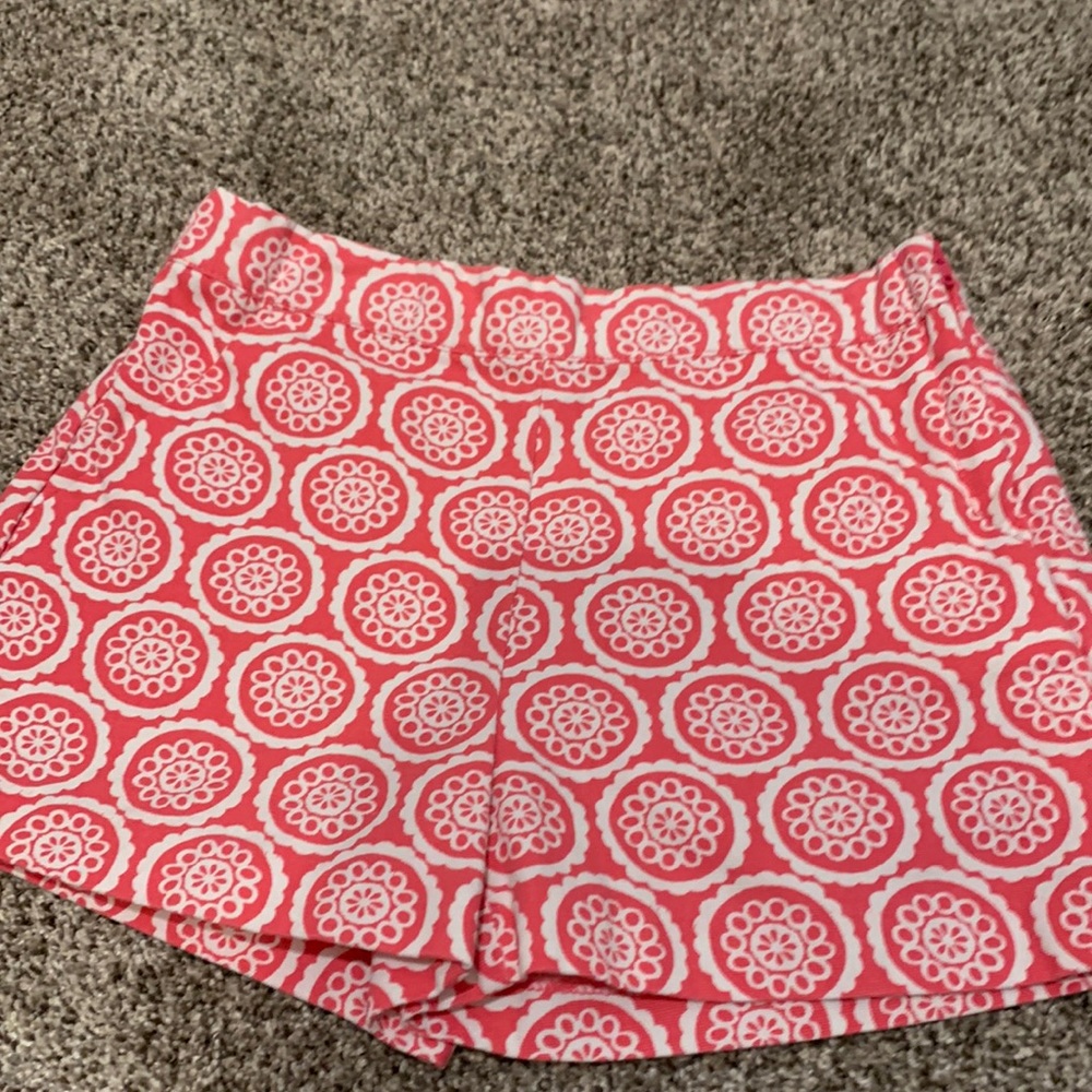 Colorful short